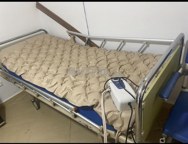 Lit médicalisé - 2