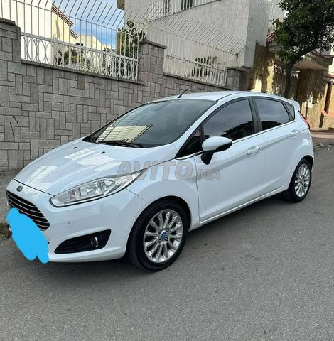 فورد فييستا - 2
