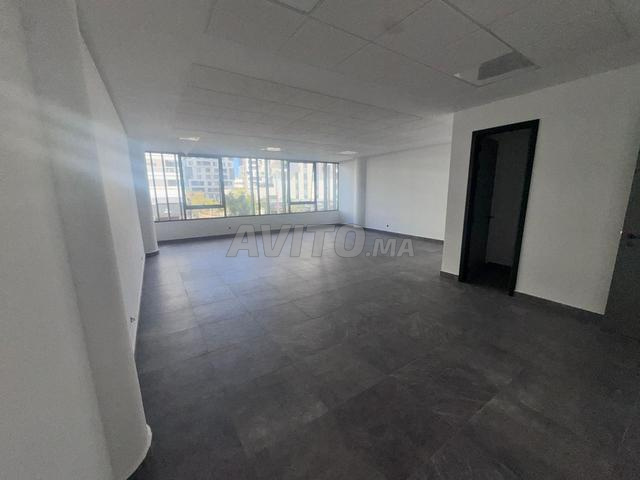 Bureau neuf 70m² à Casablanca Finance City - 2