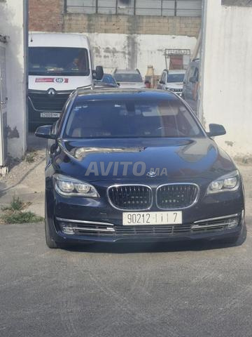 BMW Série 7 excellent état - 2