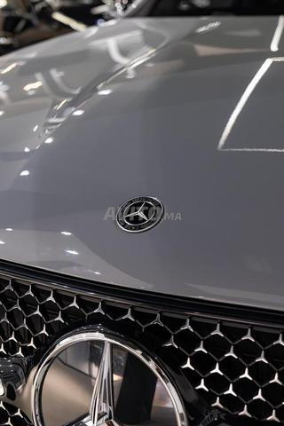 مرسيدس GLC300de كاملة كاملة المواصفات