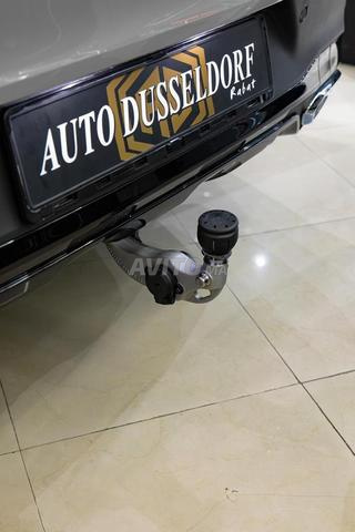 مرسيدس GLC300de كاملة كاملة المواصفات