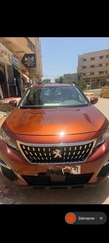 سيارة بيجو 3008