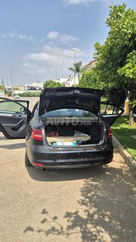 Volkswagen Jetta Diesel Automatique 2015 à Salé - 2