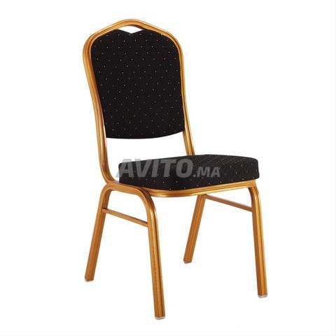 Chaise royale luxueuse au design élégant - 2