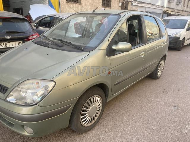 رينو ميجان ديزل يدوية 2001 بالدار البيضاء - 2