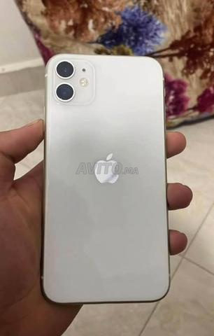 iPhone 11 très bon prix - 2
