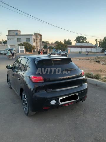 Peugeot toutes options - 2
