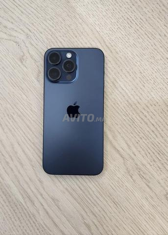 iPhone 15 Pro Max Bleu Titane