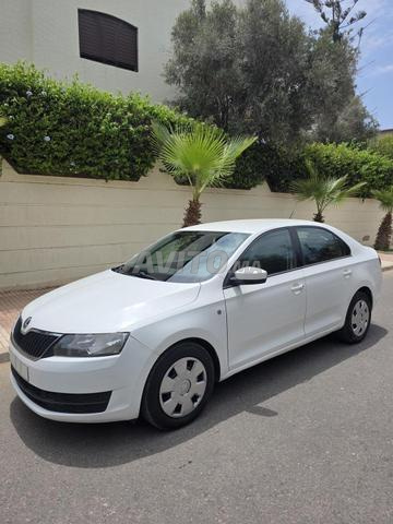Skoda Rapid Diesel Manuelle 2015 à Agadir - 2