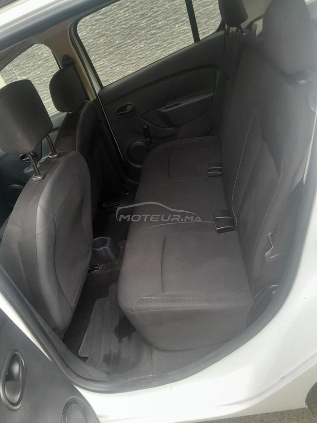Dacia Sandero Essence Manuelle 2019 à Laâyoune