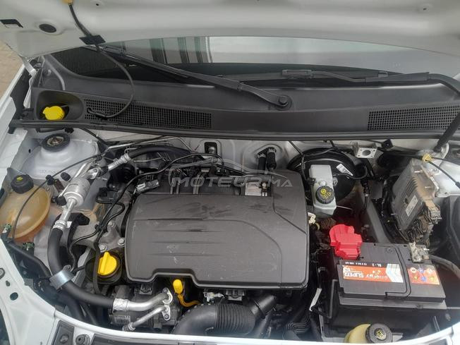 Dacia Sandero Essence Manuelle 2019 à Laâyoune
