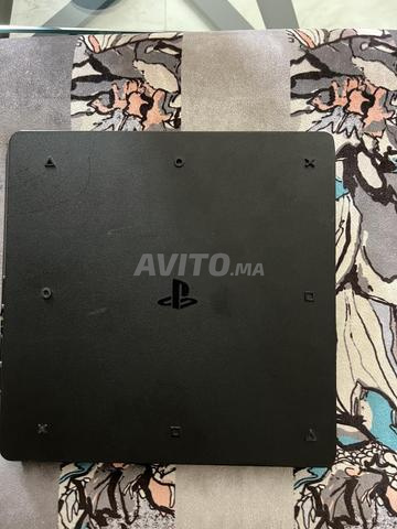 PS4 Slim avec une manette, état parfait - 2