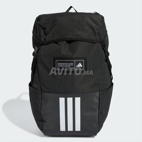 Sac à dos Adidas Original Neuf avec etiquette