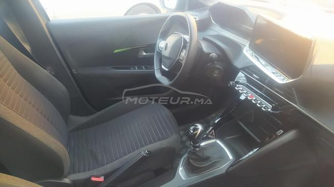 peujeot 208