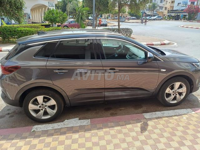Opel Grandland Diesel Manuelle 2020 à Salé - 2