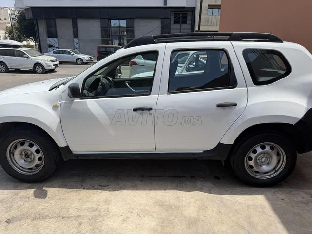 Dacia Duster Diesel Manuelle 2011 à Casablanca - 2