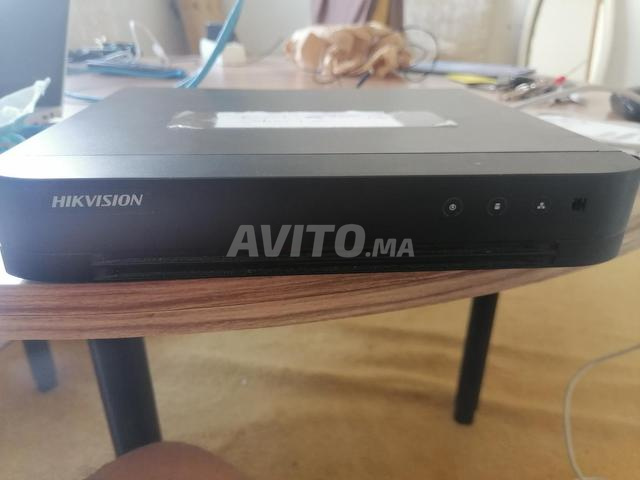 DVR Hikvision 2M Disque Dur 2T - 2