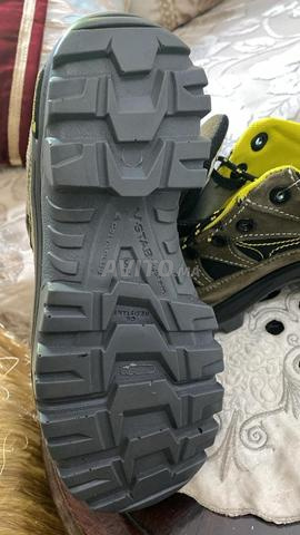 Chaussure travail sécurité Delta Plus 37 38 - 2
