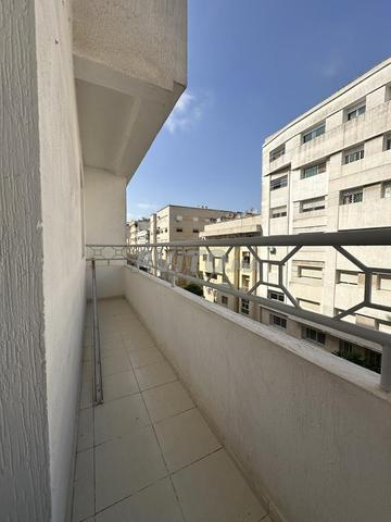 Appartement vide à louer - 2