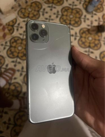 iPhone 11 Pro 256Go - 2