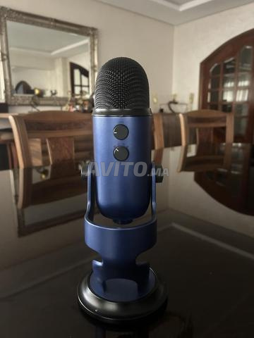 Microphone Blue Yeti. (Ramener De Dubai) - 2