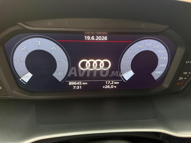 AUDI Q3 150 S-Tronic