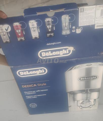 Delonghi Dedica machine à café neuve - 2