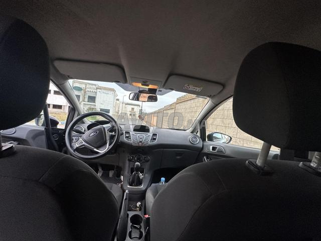 Ford Fiesta Trend Plus 2016 - 2