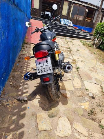 Royal Enfield Interceptor - 2