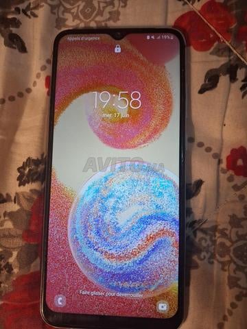 Téléphone Samsung A04 - 2