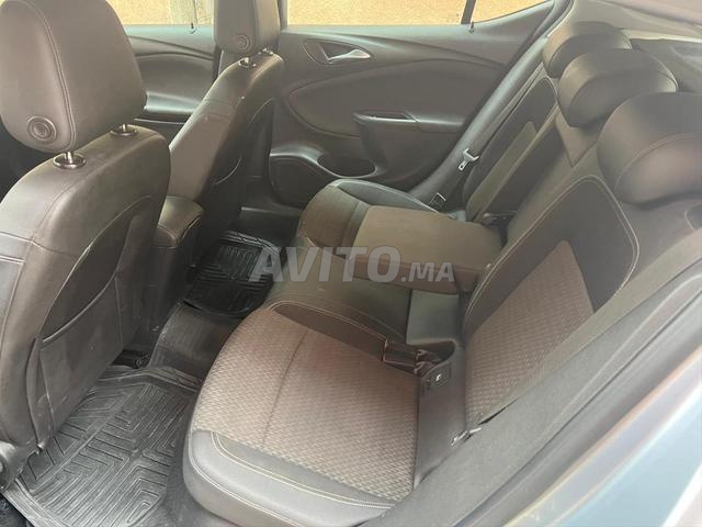 Opel Astra - 2