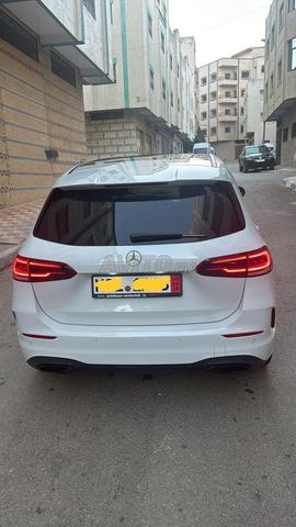 Mercedes Classe B 250 modèle 2022 - 2