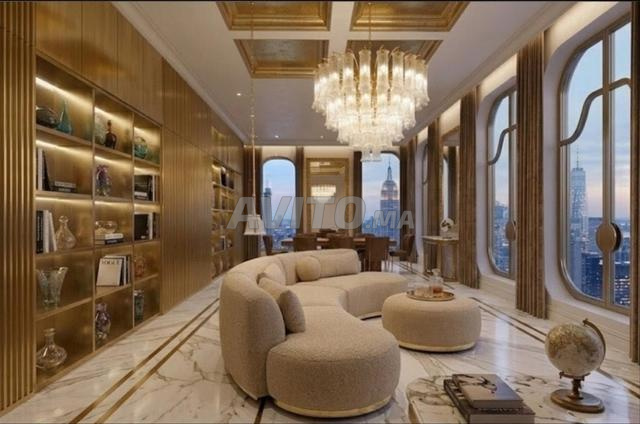 كنبة منحنية ماجستي من المخمل البيج والذهبي - 2