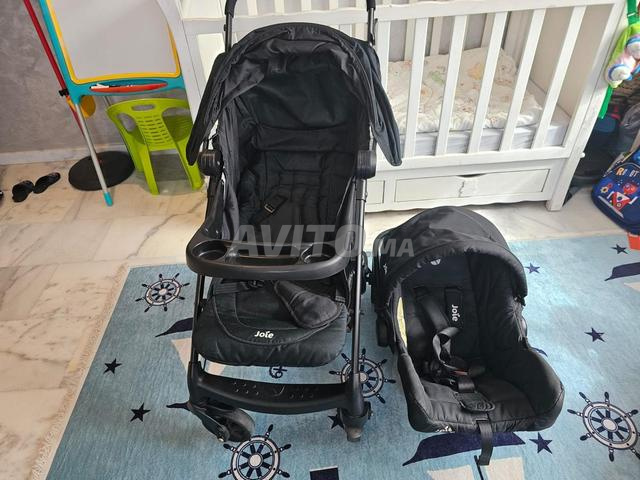 Poussette Joie avec son siège bébé - 2