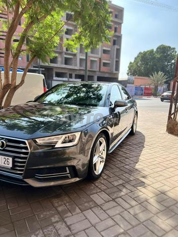Audi A4 Diesel Automatique 2017 à Marrakech - 2