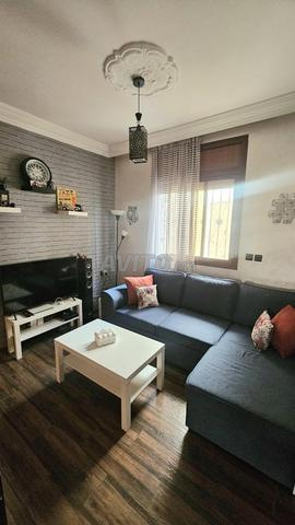 Appartement 3 chambres, quartier zoubir 