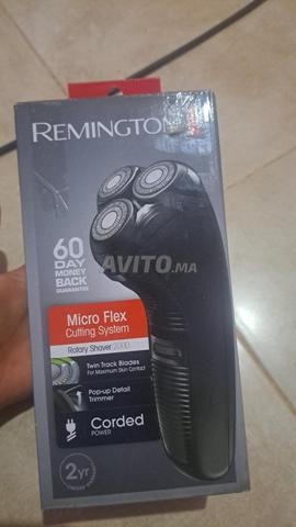 ماكينة حلاقة دوارة Remington 2000 جديدة