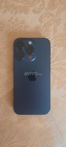 iPhone 15 pro 256go très bon état - 2