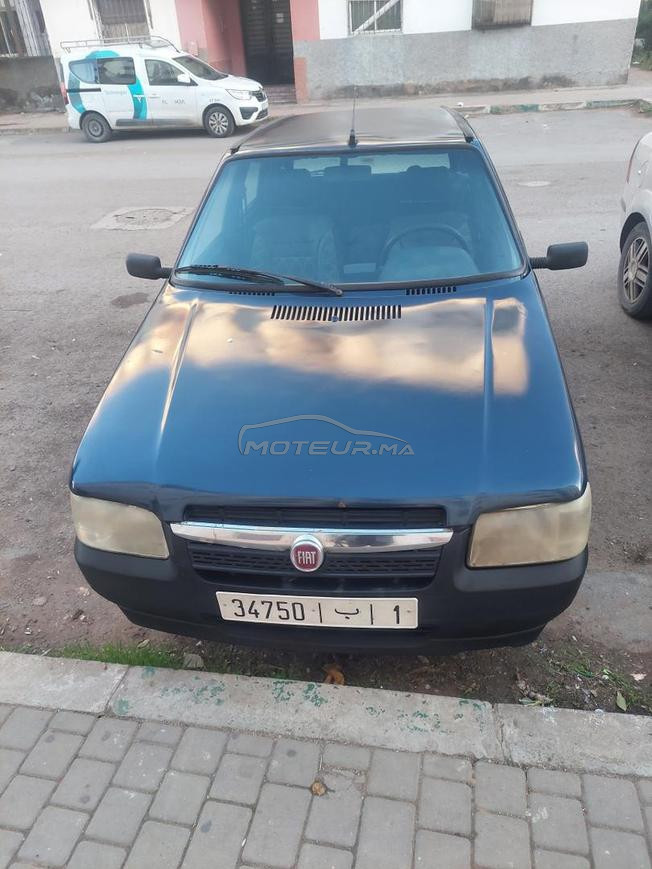 سيارة للبيع 