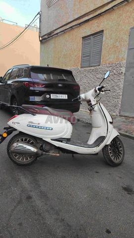 Moto à vendre - 2