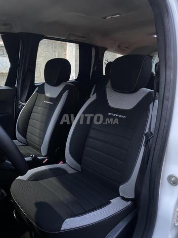 Dacia Lodgy Diesel Manuelle 2021 à Tétouan - 2