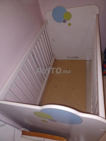 سرير أطفال بحالة جيدة - 2