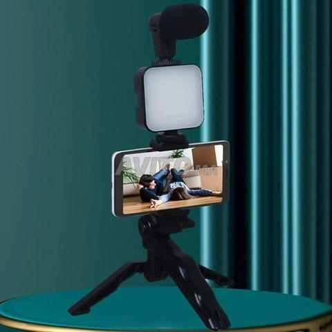 Kit de tournage vidéo pour smartphones et caméras - 2