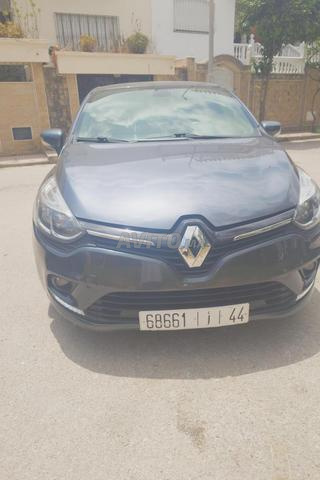 Clio à vendre - 2
