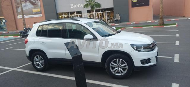 Volkswagen Tiguan - 2