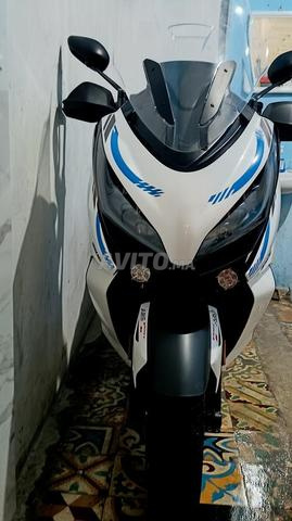 Maxi Scooter Zontes