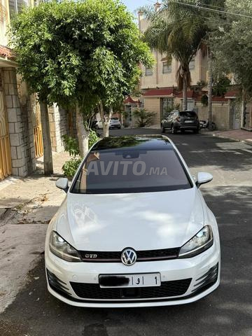 فولكس فاجن جولف 7 ديزل أوتوماتيك 2016 في طنجة
