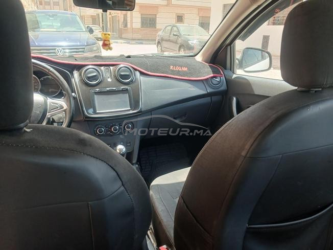 سيارة نظيفة ومميزة للبيع، بحالة ميكانيكية جيدة جدا