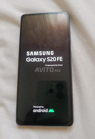 Samsung S20 FE - 2